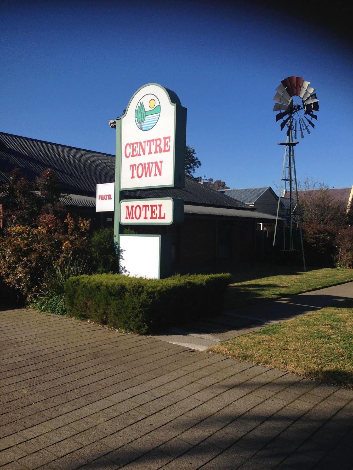 Centre Town Motel ナガンビー エクステリア 写真